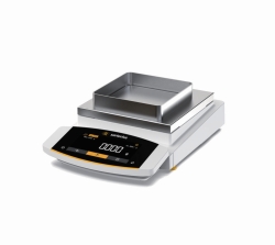Precision balances Cubis® II, with stainless steel draft shield